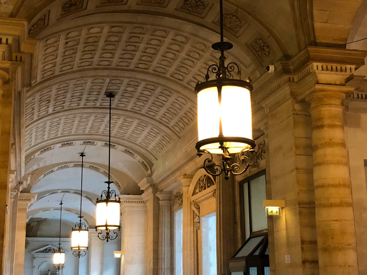 Aux bons soins de la justice La Sellette